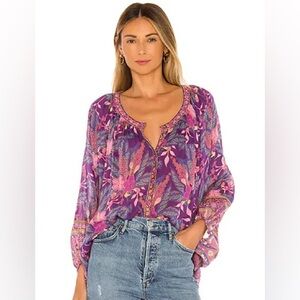 Spell Designs Bianca Blouse in Wisteria
SPELL